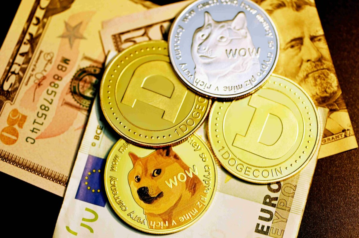 tiền ảo Dogecoin